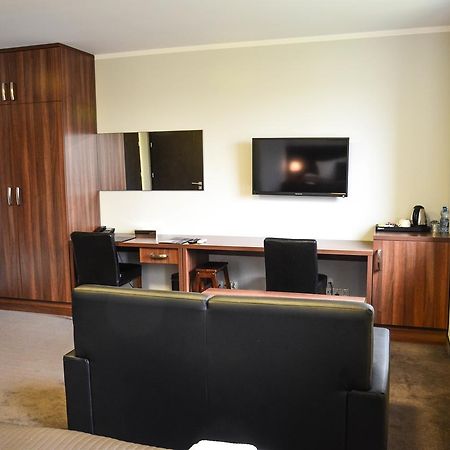 Hotel Level Rypin Esterno foto